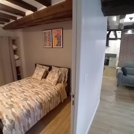 Apartamento Le Vieux Laval Laval  Exterior foto