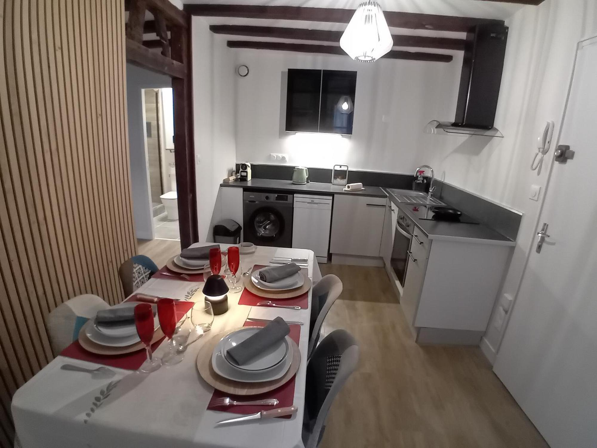 Apartamento Le Vieux Laval Laval  Exterior foto